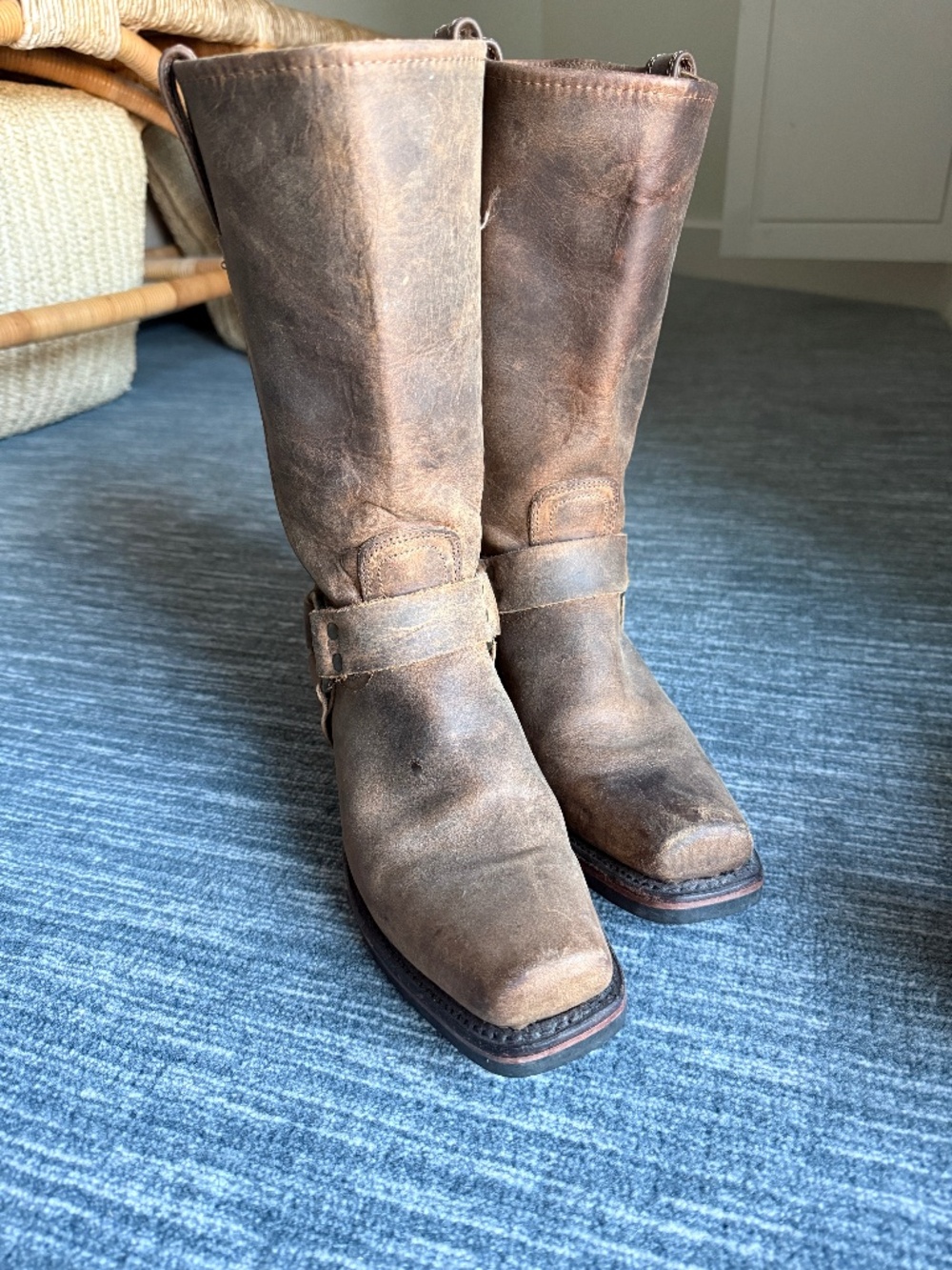 Women’s Frye boots size 9
